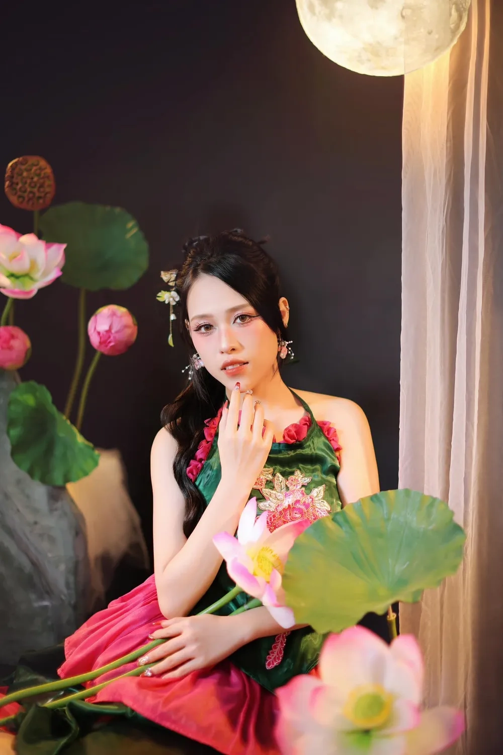 Giọng hát bất ngờ từ Trà Đặng Hát
