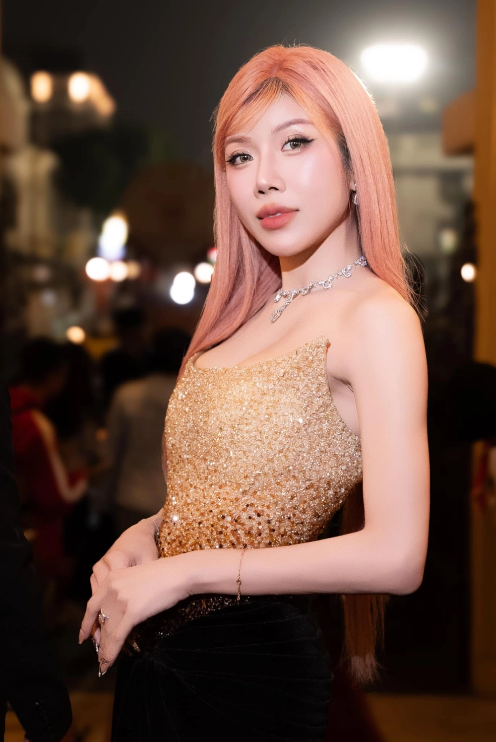 Hé lộ Trang Pháp tên thật là gì sau nhiều đồn đoán