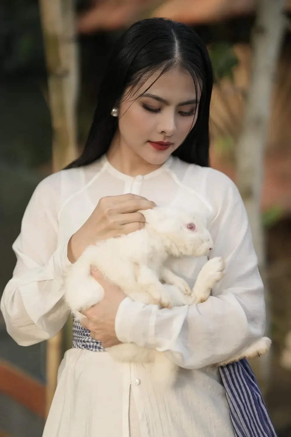 Tìm hiểu về năm sinh Vân Trang sinh năm