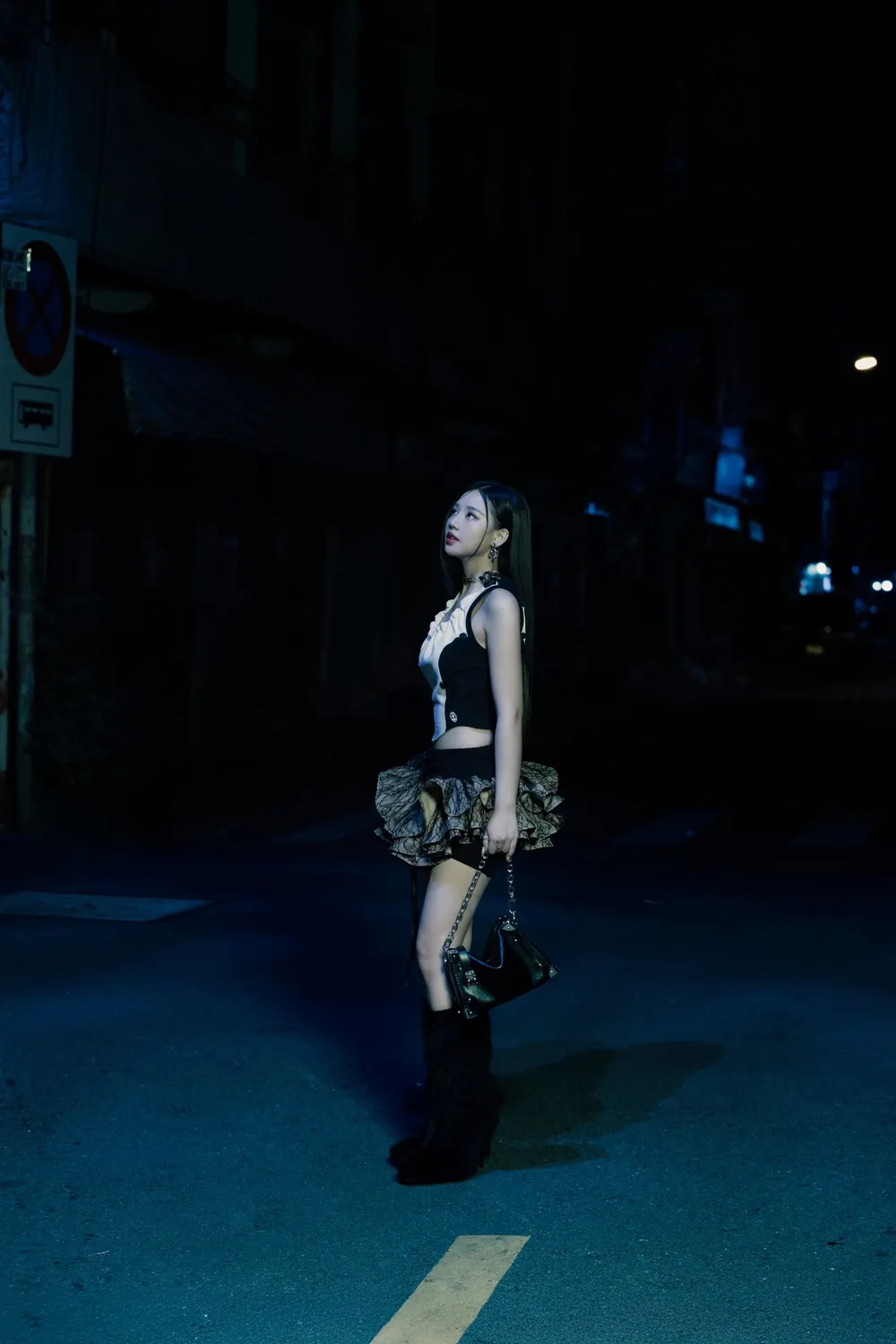 Ca từ ám ảnh trong cuộc gọi lúc nửa đêm Amee lyrics