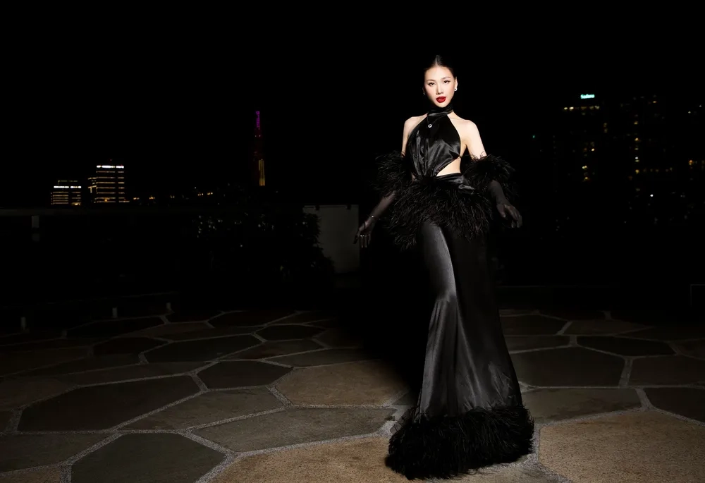 Lý do Bùi Quỳnh Hoa thi Miss Universe gây tranh cãi