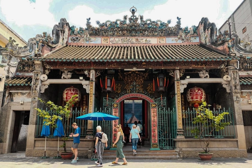 Lịch sử Chùa Bà Thiên Hậu, xây từ thế kỷ 18 bởi người Minh Hương
