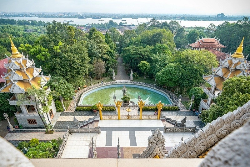 Chùa Bửu Long quận 9 HCM, thu hút đông đảo khách trong và ngoài nước