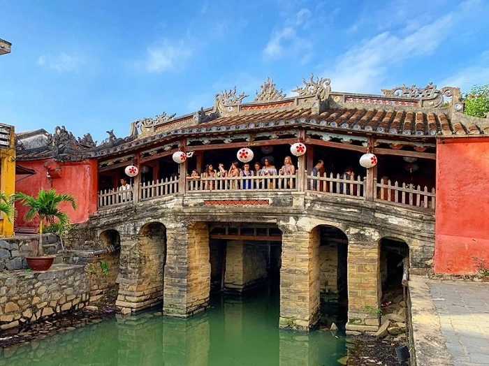 Chùa Cầu Hội An thờ vị thần nào, thờ Quan Thế Âm Bồ Tát và các vị thần linh