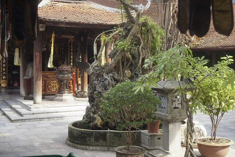 Đi chùa Hà cầu duyên, nên đi vào ngày rằm, mùng một hoặc ngày lẻ