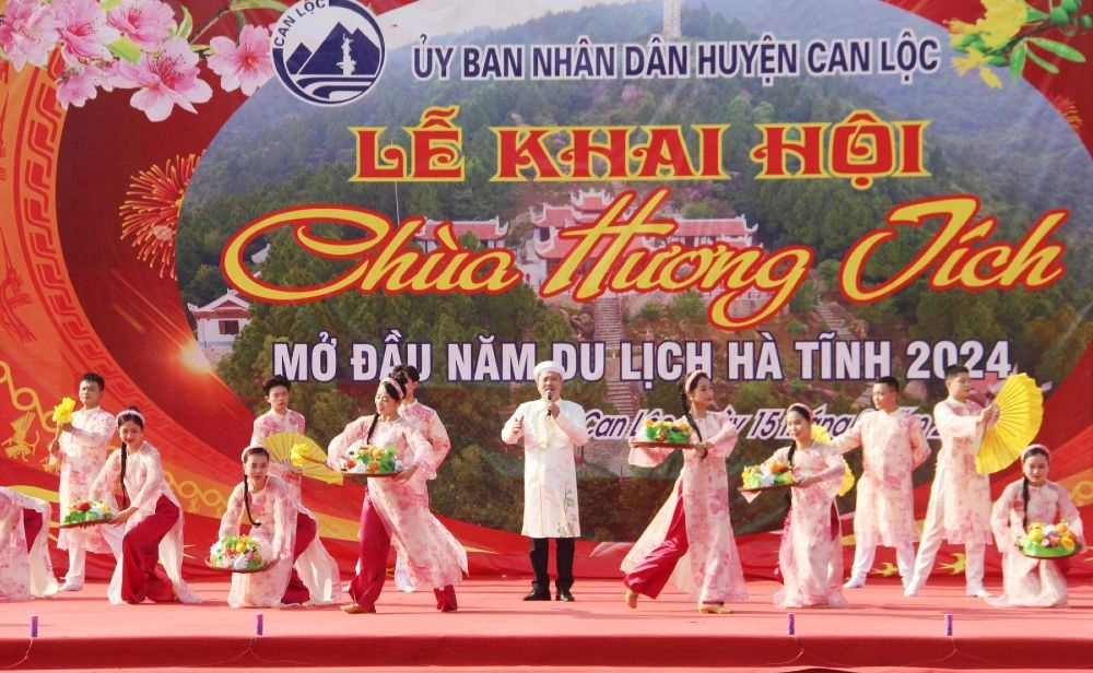 Chùa Hương Tích thuộc tỉnh nào, tọa lạc tại Hà Tĩnh
