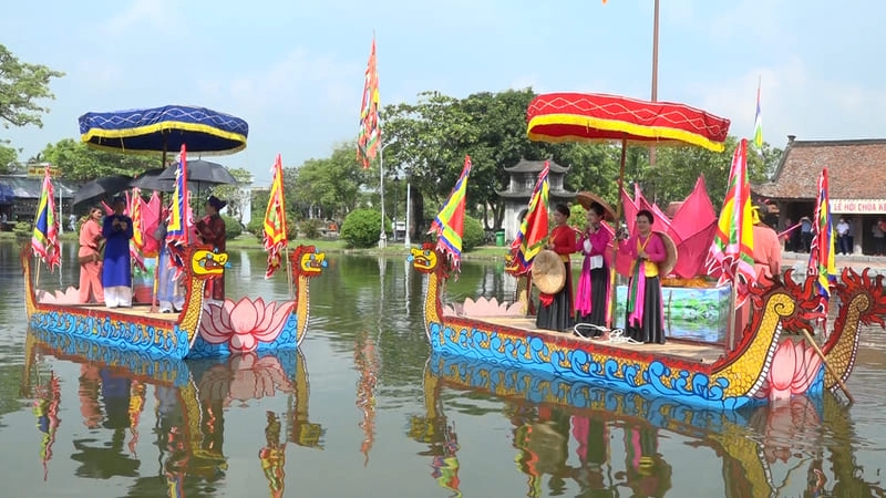 Hương án Chùa Keo, nơi thờ phụng linh thiêng cổ kính