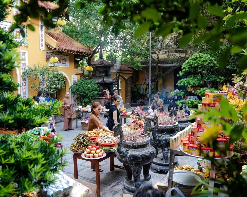 Địa Chỉ Chùa Quán Sứ Hà Nội số 73 Quán Sứ