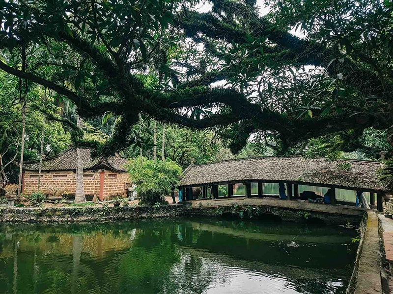 Khai hội chùa Thầy, mở đầu mùa lễ hội lớn tại ngôi chùa nổi tiếng này