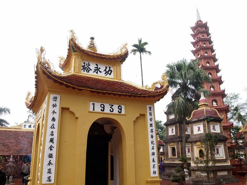 Phủ Trấn Quốc gắn bó với lịch sử văn hóa