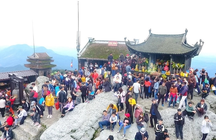 Chùa thiêng Yên Tử là điểm đến tâm linh lớn