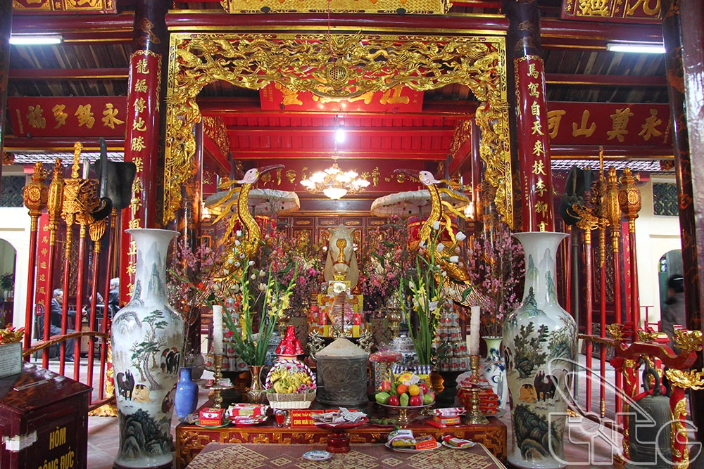 Đền Bạch Mã thờ ai vị thần trấn giữ kinh thành