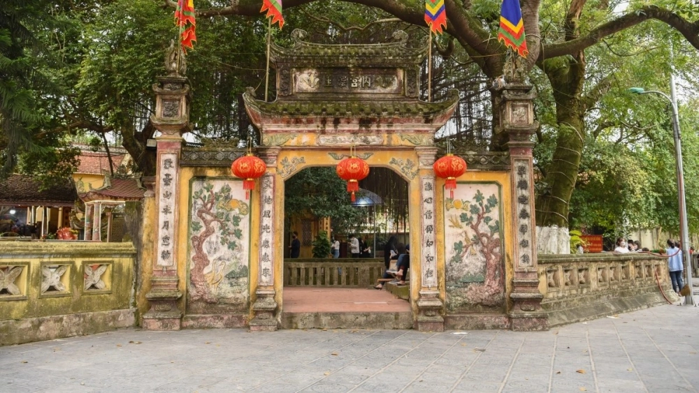 Hình ảnh của Đền Cùng Giếng Ngọc cổ kính