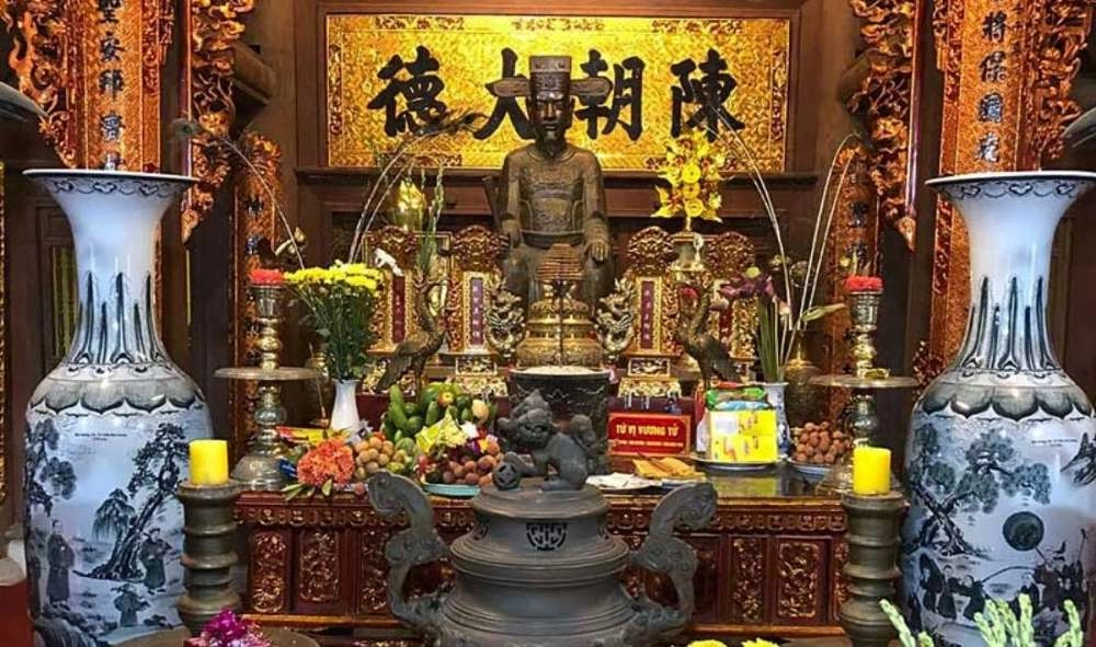 Lịch sử đền Kiếp Bạc, đền được xây dựng để tưởng nhớ chiến công của Trần Quốc Tuấn