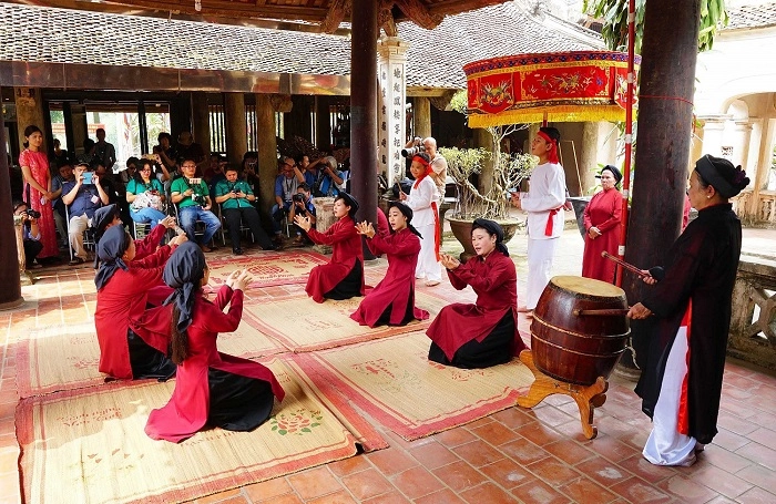Lễ Đền Mẫu Âu Cơ, cơ hội để tỏ lòng thành kính và cầu nguyện cho gia đình