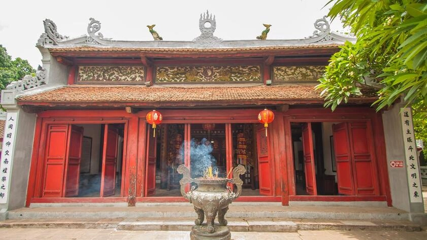 Sự tích đền Ngọc Sơn truyền đời qua dân gian