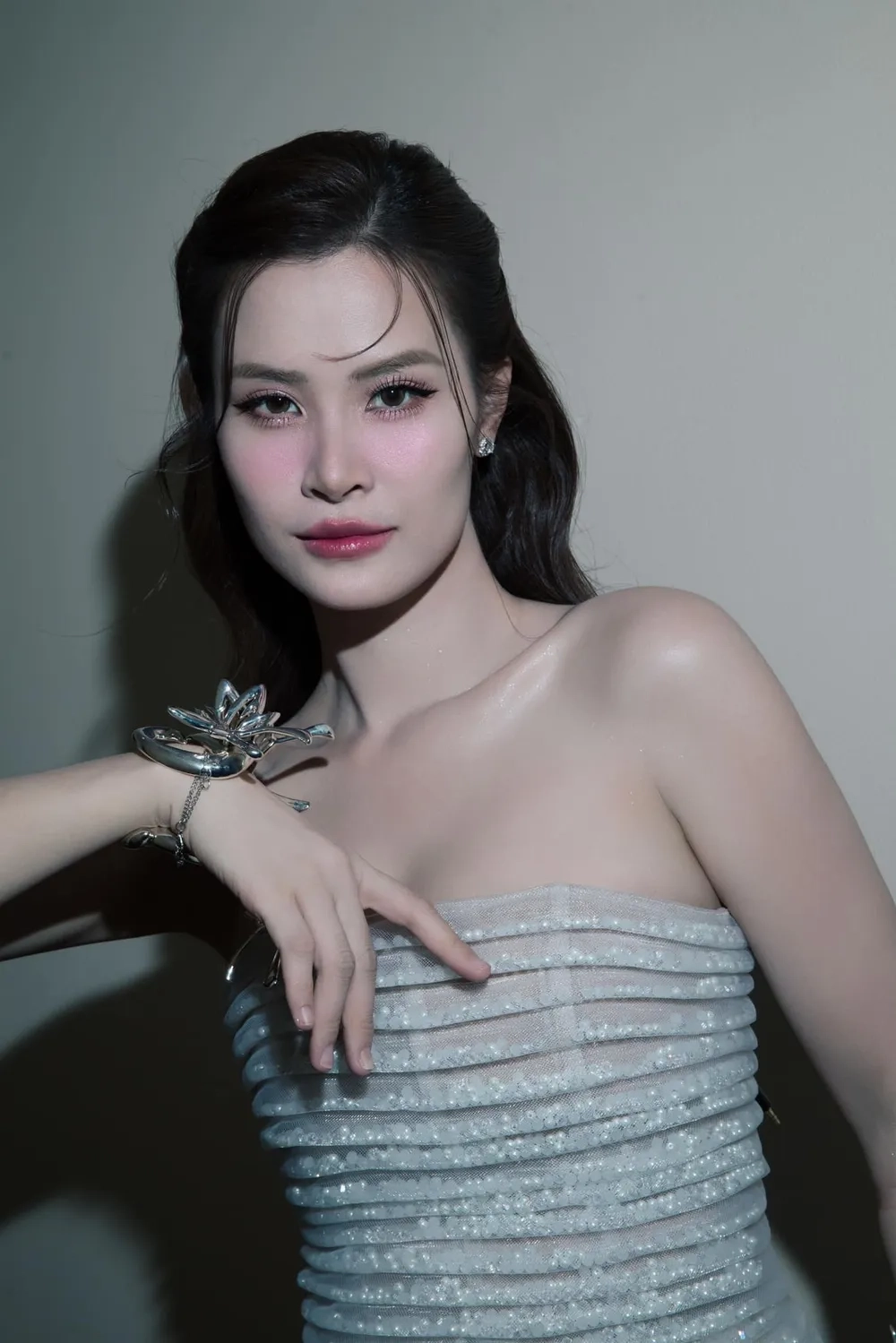 Tìm hiểu Đông Nhi quê ở đâu để hiểu rõ hơn về cô ấy