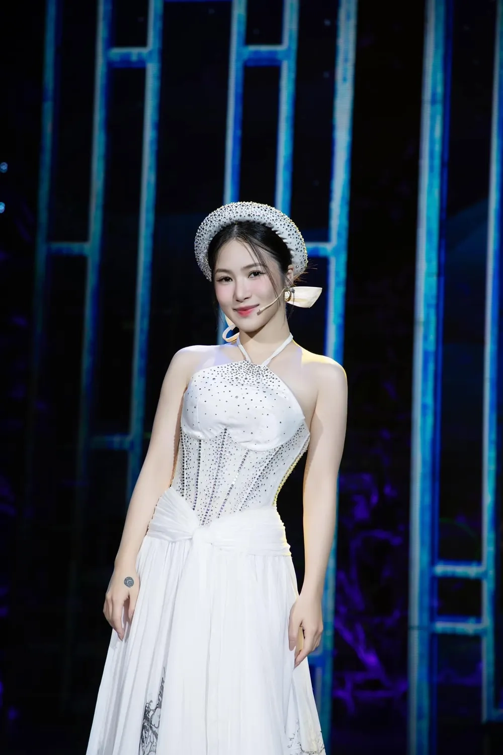 Tin vui khi Hương Tràm về Việt Nam