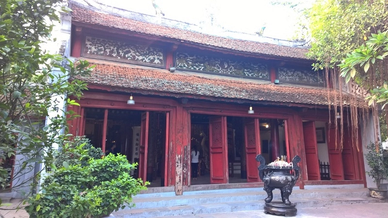 Đền Ngọc Sơn Hồ Gươm điểm đến không thể bỏ qua khi thăm thủ đô