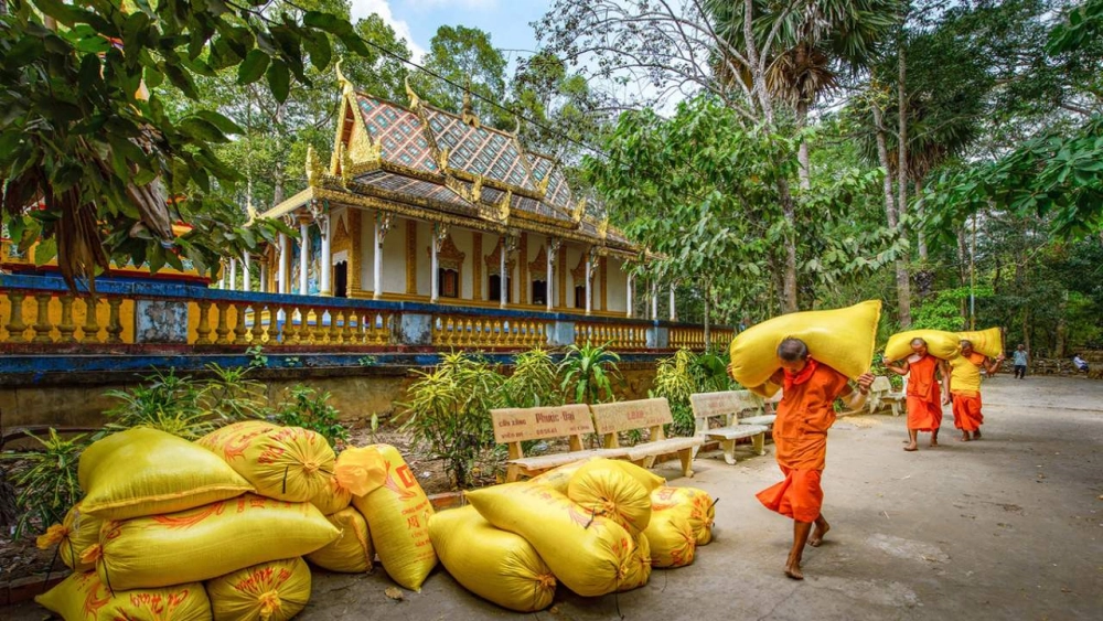 Khám phá khu du lịch chùa dơi với các dịch vụ du lịch đặc sắc