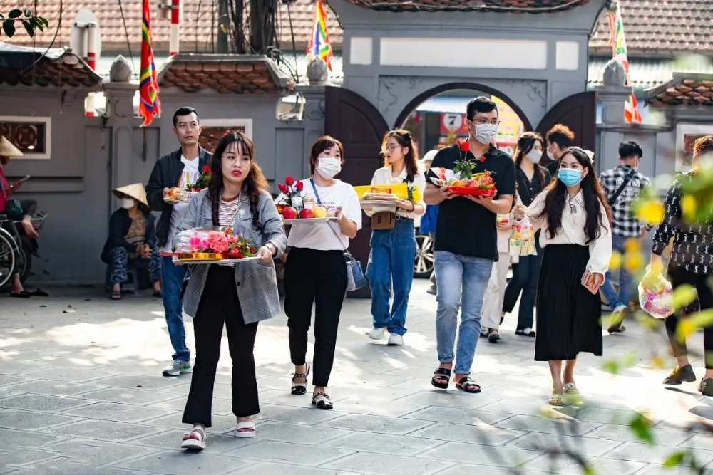 Đi chùa hà cầu duyên được giới trẻ tin tưởng và truyền tai nhau
