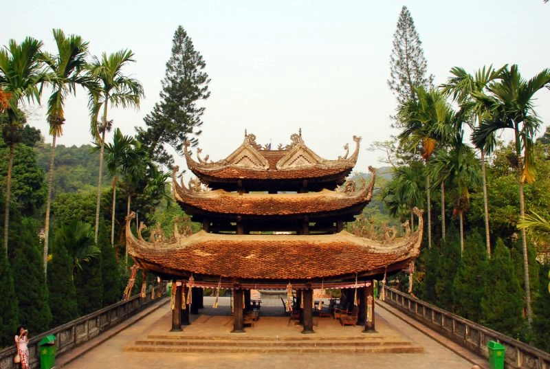 Du lịch Chùa Hương hành trình tâm linh và khám phá thiên nhiên