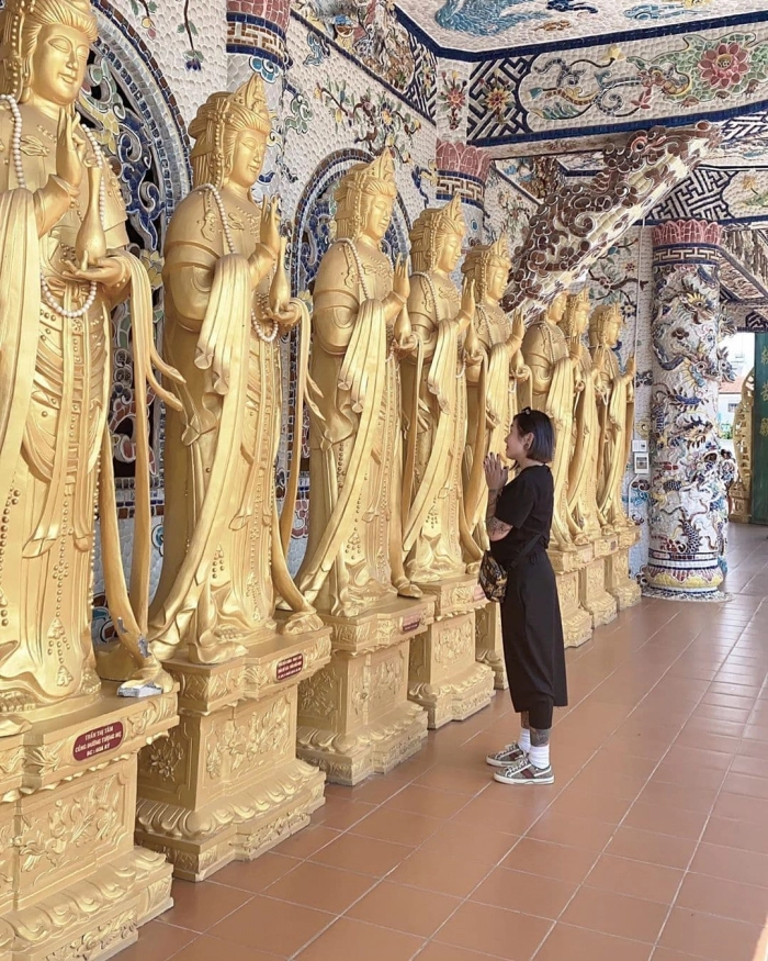 Đà lạt chùa linh phước là điểm đến tâm linh không thể bỏ lỡ