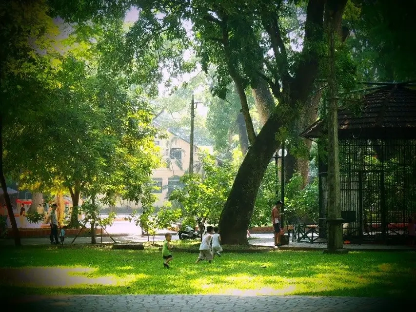Khám phá diện tích công viên thủ lệ rộng lớn và xanh mát