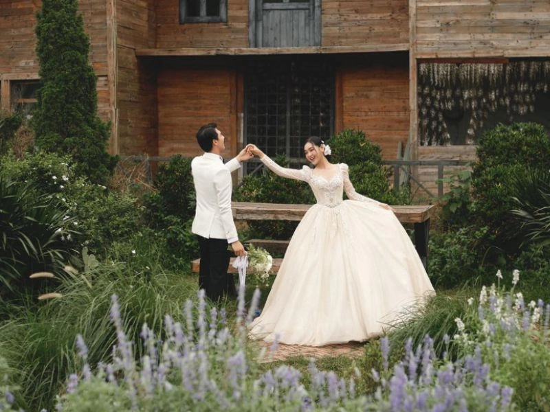 Gợi ý chụp ảnh cưới công viên yên sở với khung cảnh lãng mạn