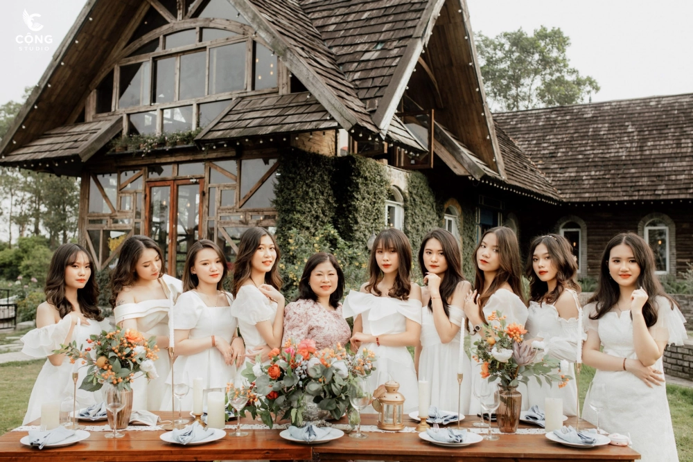 Không khí sôi động tại concert công viên yên sở thu hút giới trẻ
