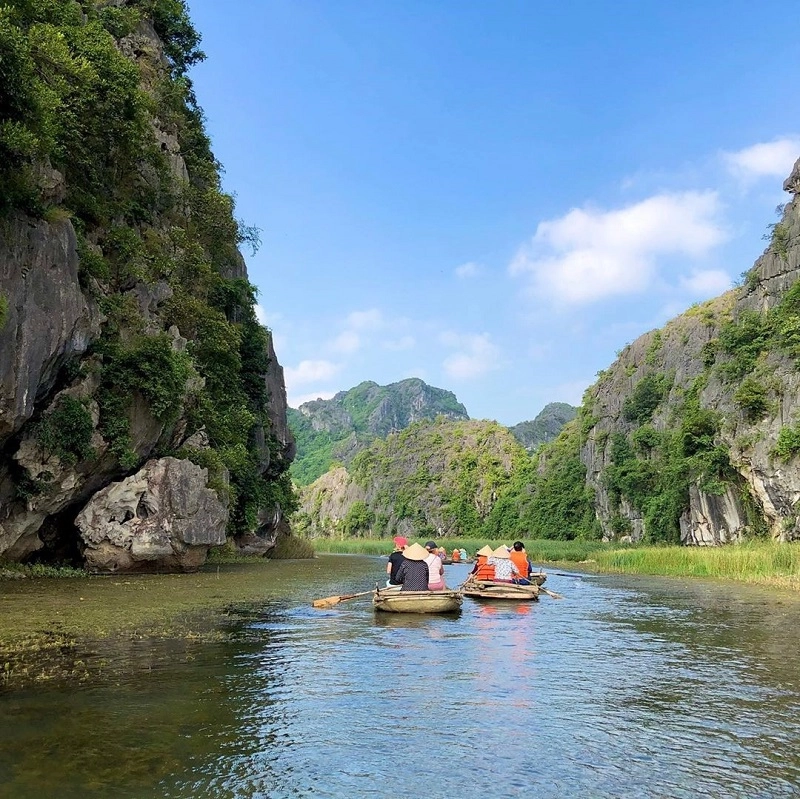 Chơi gì ở đầm Vân Long tham quan và tận hưởng không khí trong lành