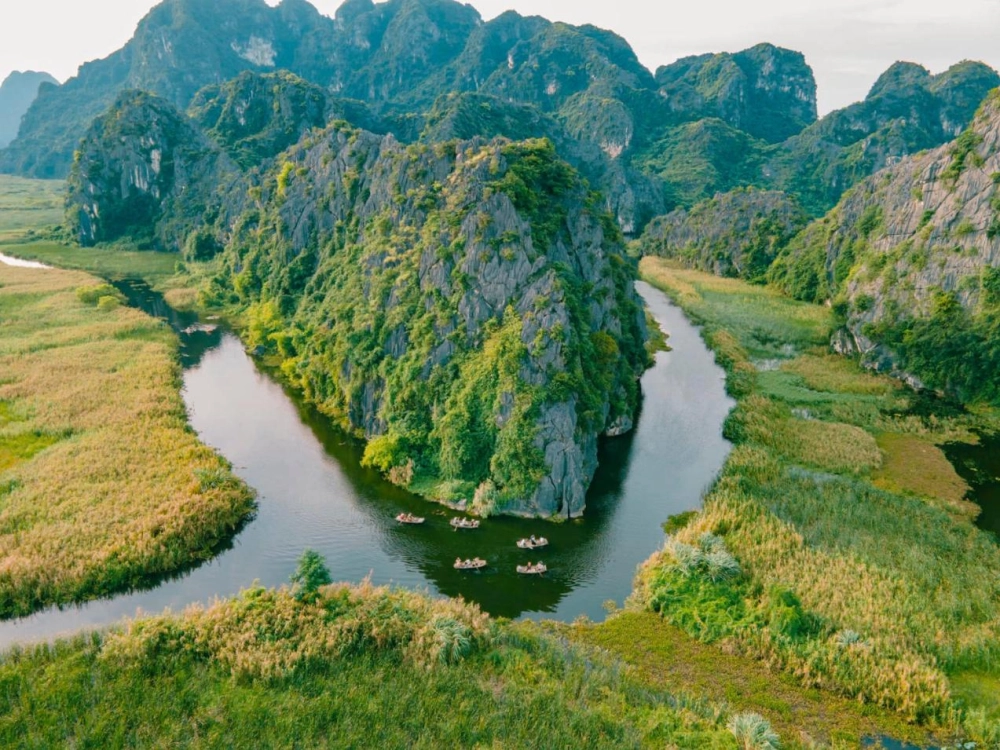 Du lịch đầm Vân Long trải nghiệm cuộc sống hoang dã độc đáo