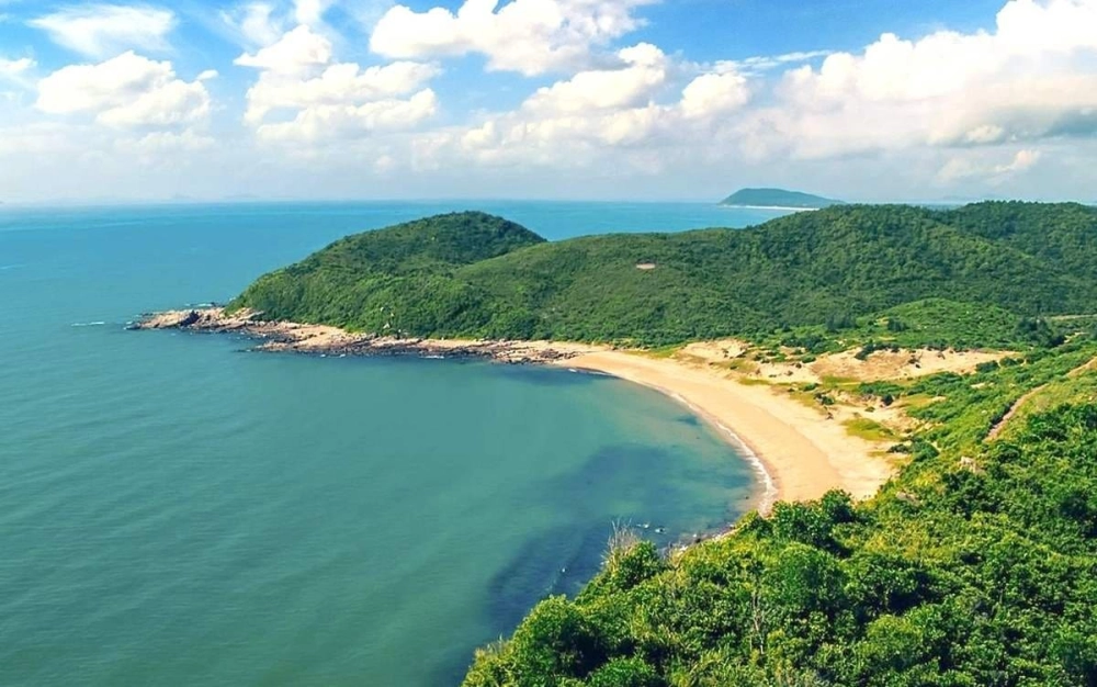 Khám phá giới thiệu đôi nét về đảo Ngọc Vừng cùng cảnh biển đẹp