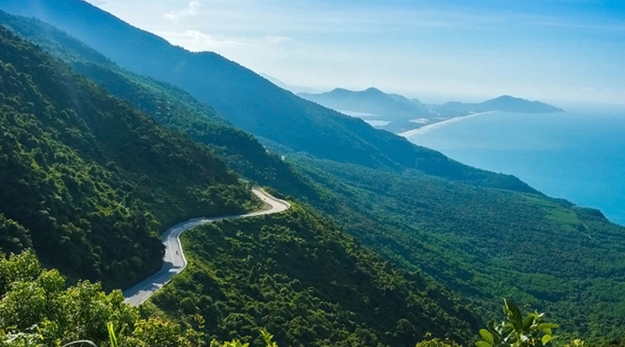 Đèo hải vân bao nhiêu km có chiều dài khoảng hai mươi mốt cây số