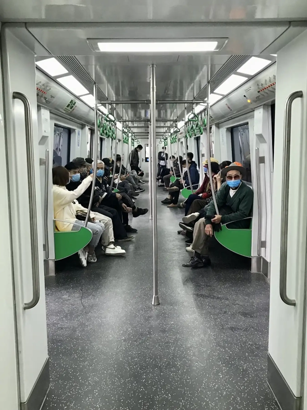 Các điểm dừng ga Cát Linh Hà Đông giúp hành khách dễ dàng di chuyển