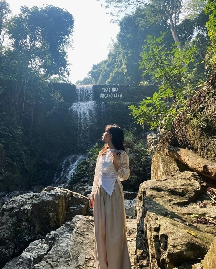 Tour du lịch khoang xanh suối tiên 1 ngày lý tưởng cho nhóm bạn