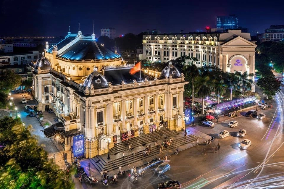 Khám phá nhà hát lớn thành phố hà nội với vẻ đẹp lịch sử