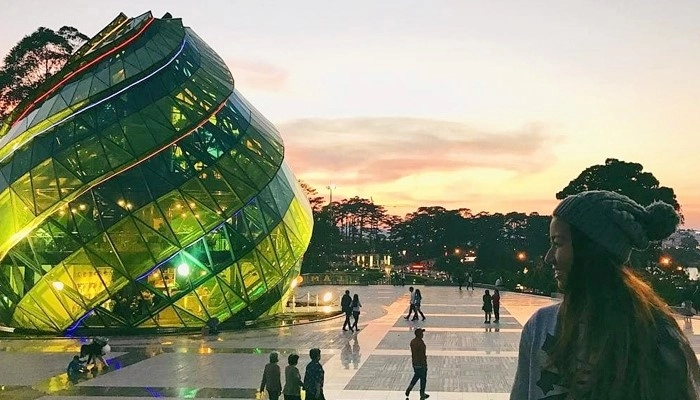 Dạo chơi đà lạt quảng trường lâm viên nơi hội tụ nét đẹp phố hoa