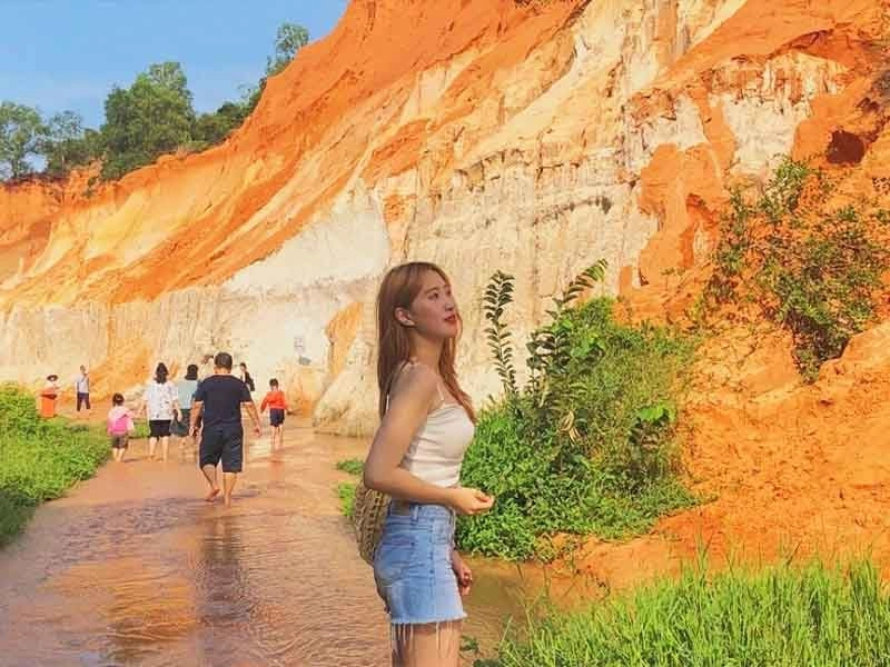 Suối tiên mũi né bình thuận nổi bật với cảnh đẹp tựa thiên đường