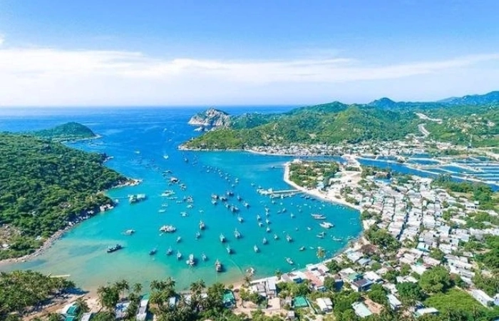 Hình ảnh vịnh cam ranh khiến dân mạng mê mẩn ngay lần đầu