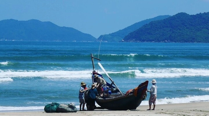 Du lịch vịnh lăng cô là lựa chọn lý tưởng cho kỳ nghỉ dưỡng