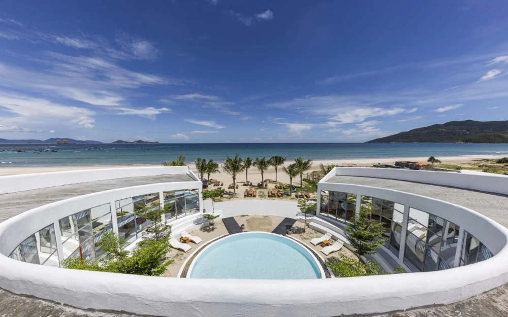 Tìm hiểu về các resort ở vịnh Vân Phong mang đến dịch vụ sang trọng