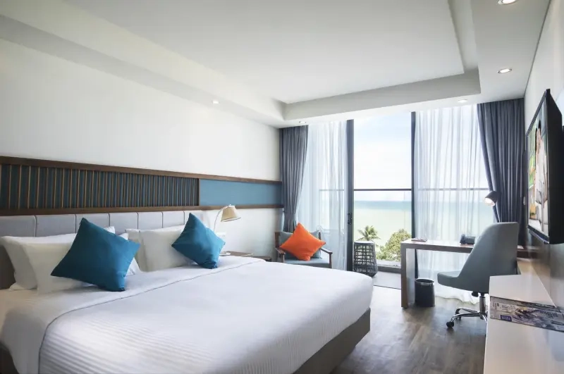 Chọn khách sạn ở vịnh Vân Phong cho chuyến du lịch thư giãn