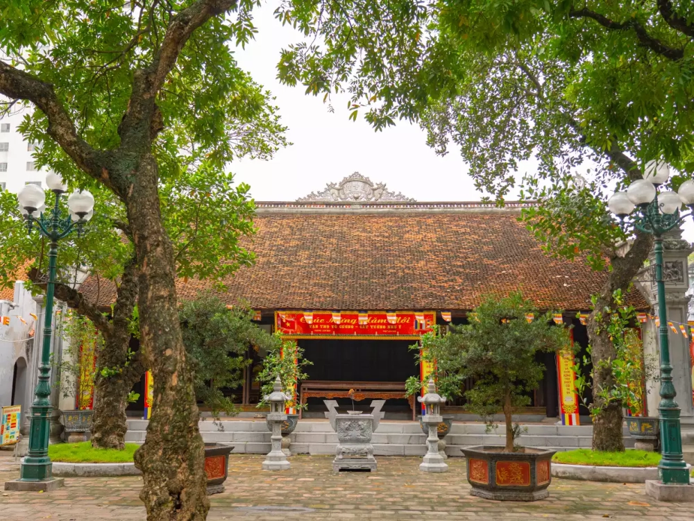Tham quan đền hai bà trưng mê linh nơi tôn vinh các anh hùng dân tộc