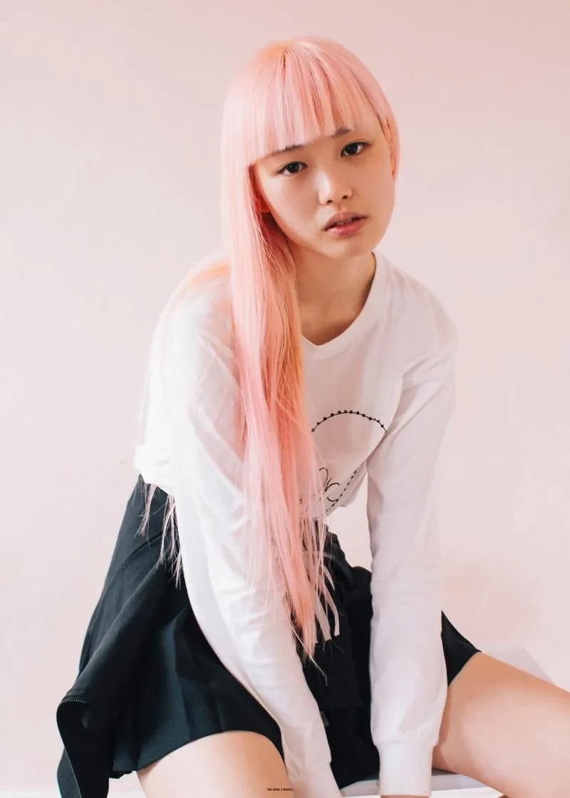Nhuộm hồng phấn có cần tẩy tóc không