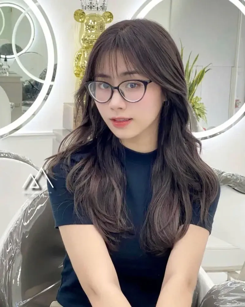 Nhuộm màu nâu đen nam phong cách lịch lãm