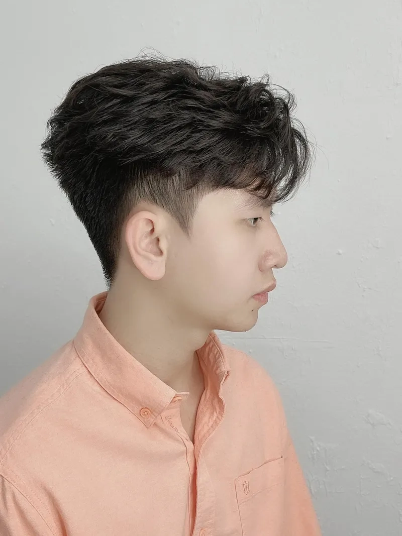 Màu tóc đen socola hoàn hảo cho mọi dịp