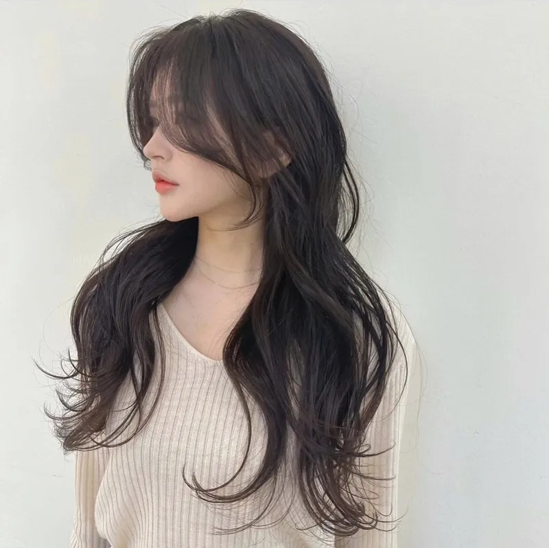 Nâu trà lạnh giúp da sáng bật tone tự nhiên