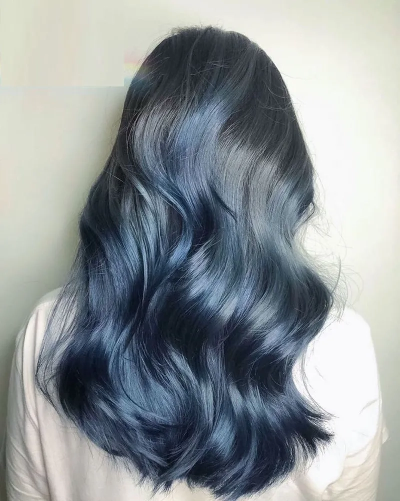 Ánh tóc màu xanh đen hiệu ứng đẹp mê ly