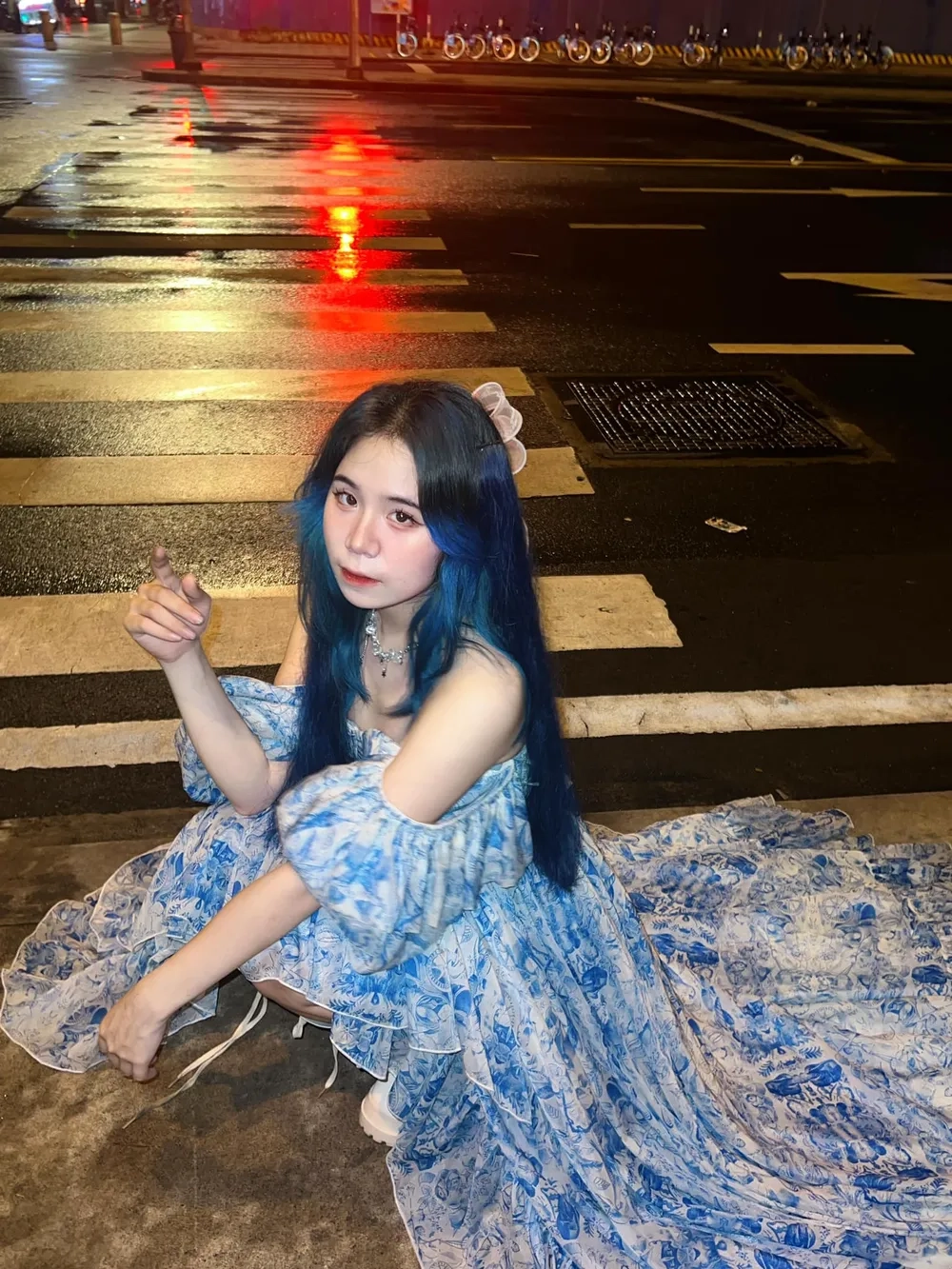 Clip cực đáng yêu từ anh mèo Simmy đang hot